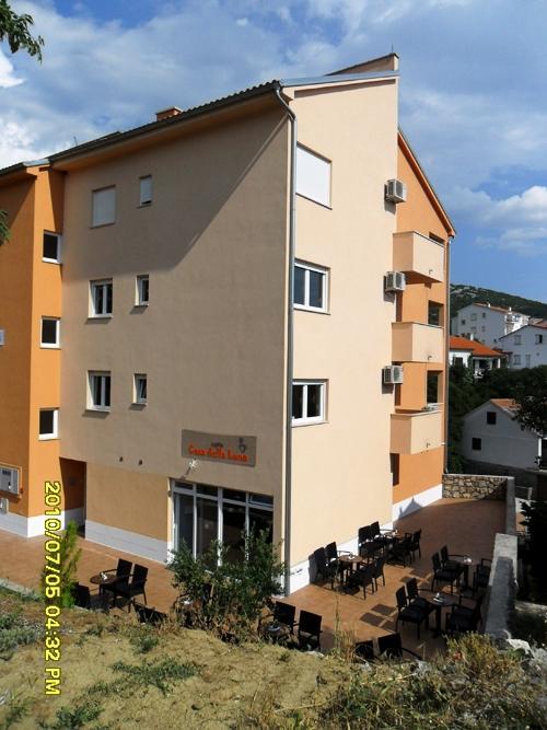 Hostel **Casa del Sole** Klenovica Esterno foto